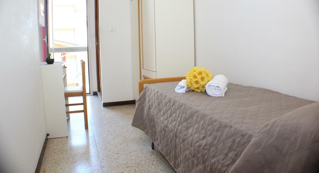 Hotel Caesar 米萨诺阿德里亚蒂科 外观 照片